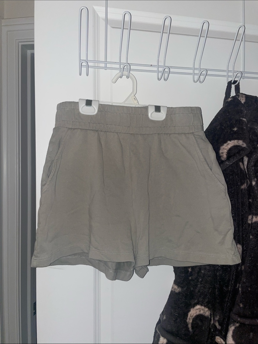 Zara Sage Green 100% Cotton High-Rise Women's Shorts